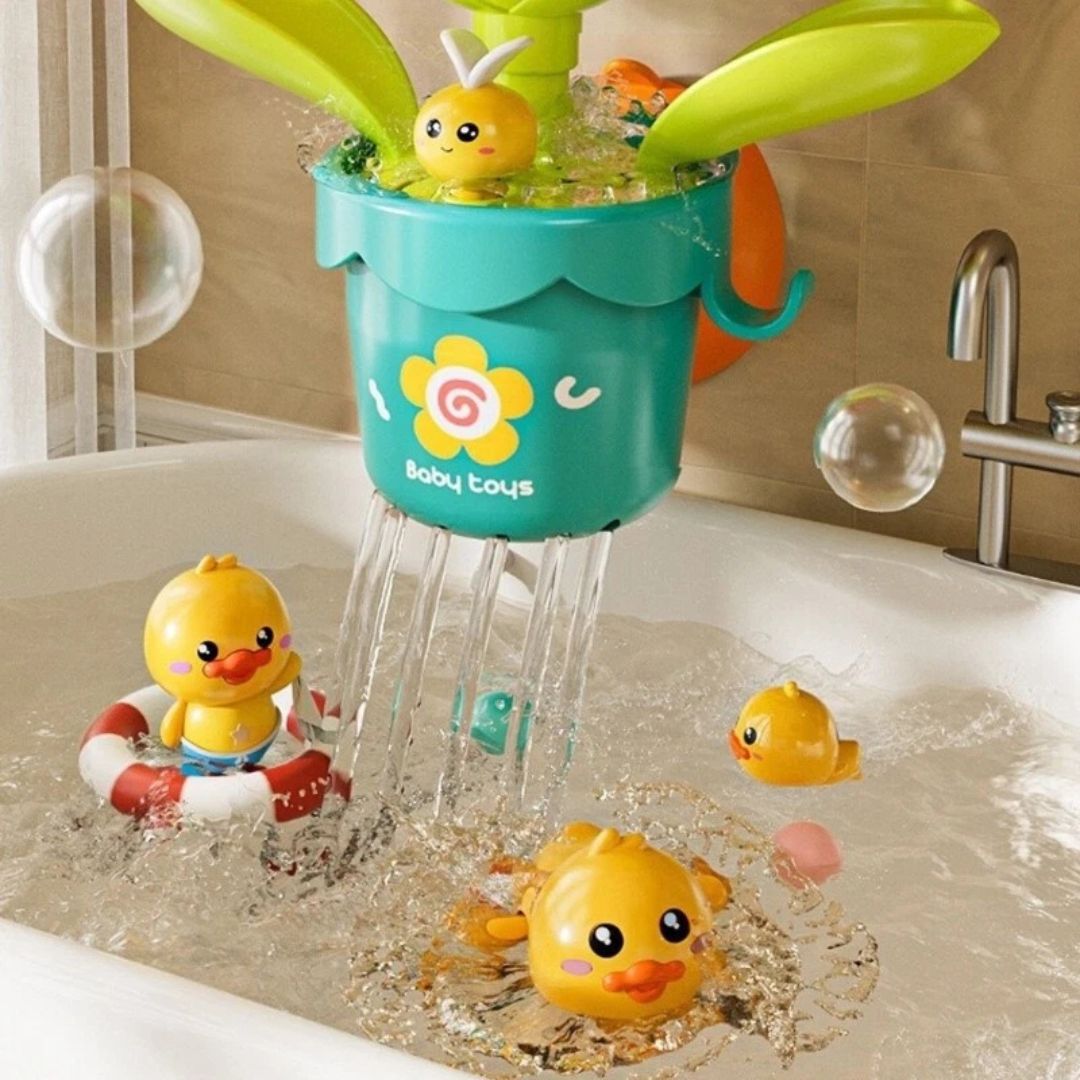 Blumen Badespielzeug mit Gießkanne