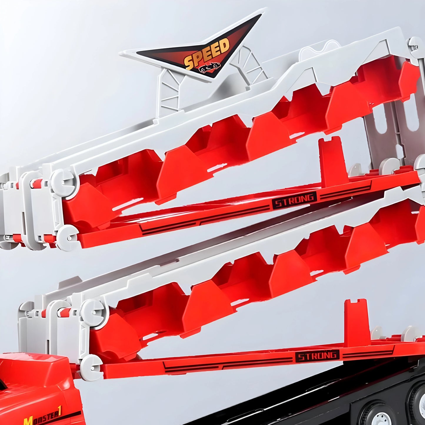 Kinder LKW mit Rennstrecke