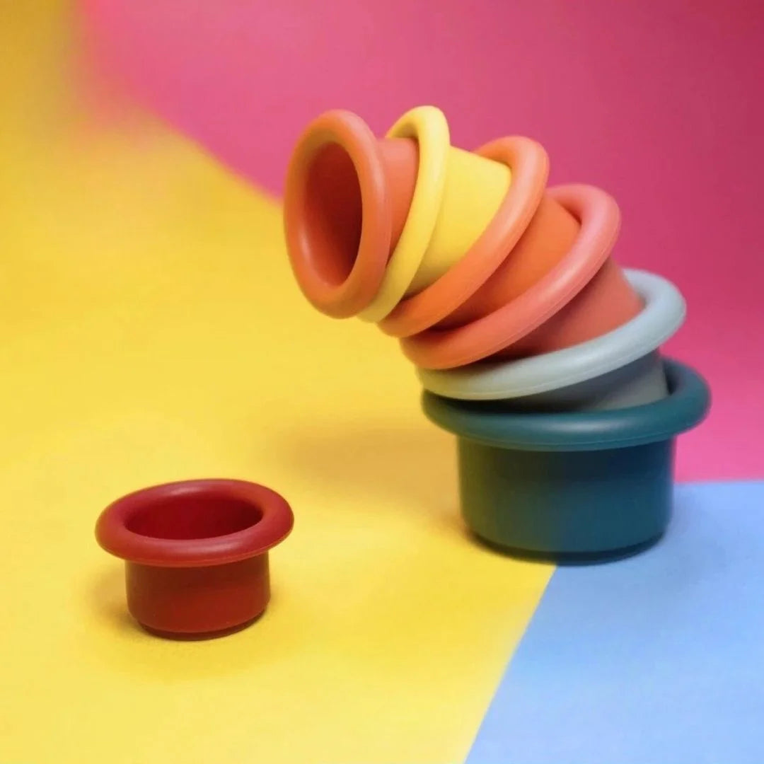 Montessori Stapelbecher für Kinder