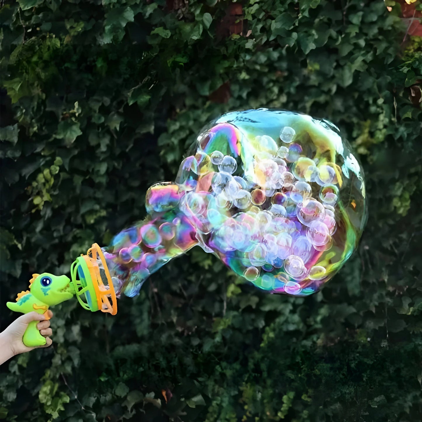 DinoBubbles – Magischer Seifenblasenspaß für Kinder