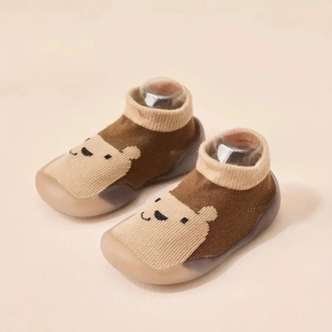 Niedliche Baby Sneaker Socken