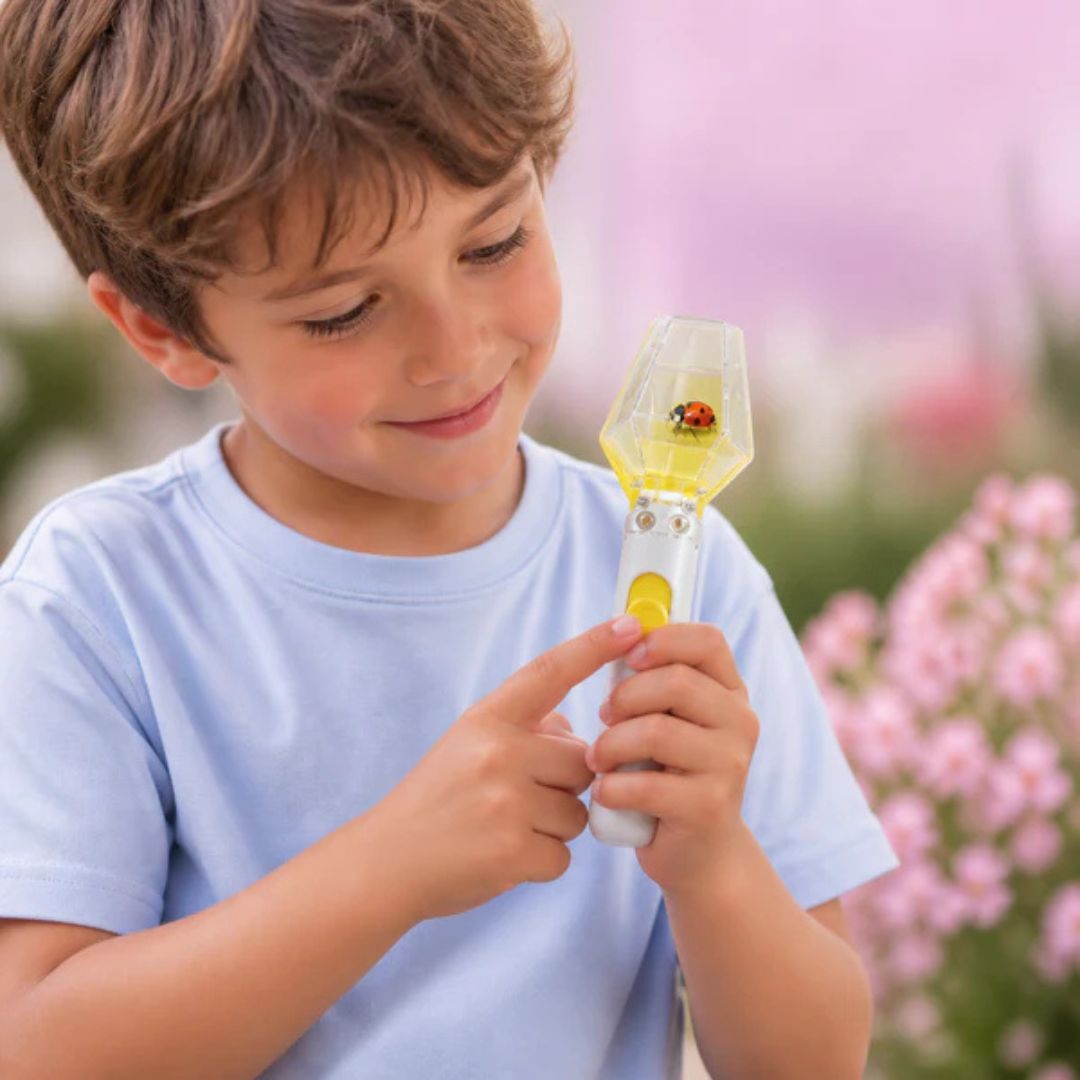InsektenFreund - Insekten Beobachtungshilfe für Kinder mit Lupe