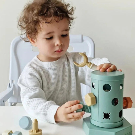SchraubSpaß – Montessori Schrauben-Spielset für kleine Tüftler