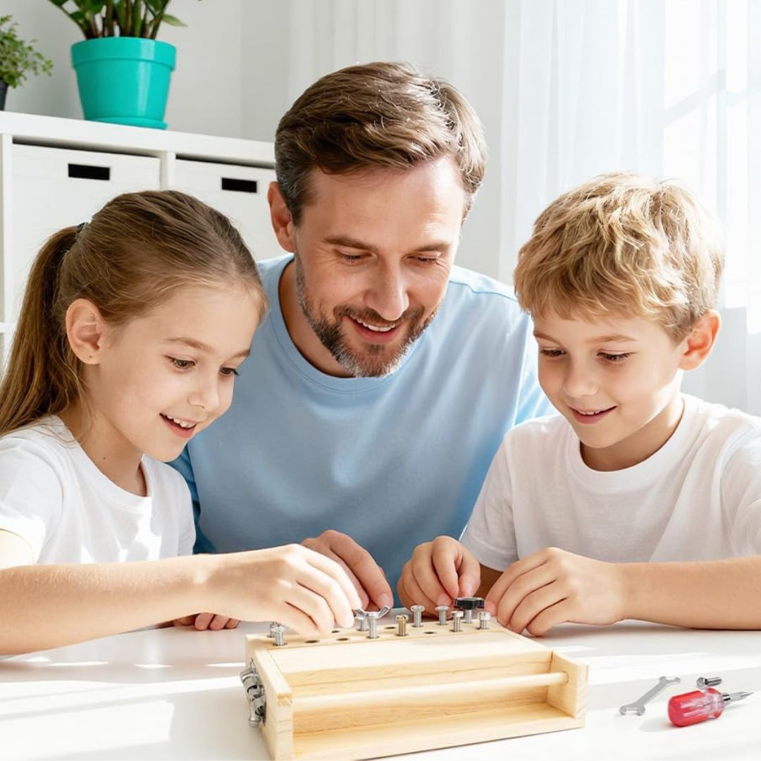 WerkzeugBox - Montessori Schloss- und Schrauben-Set