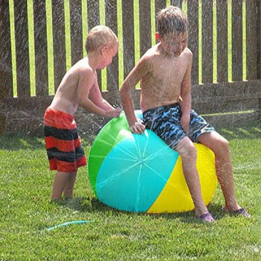Erfrischender Wasserball