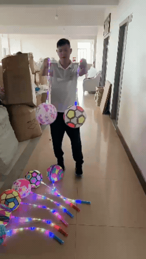 FlashBall - LED Springball mit Schnur