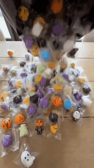 BooBuddies - Weiche Halloween-Sammelfiguren zum Quetschen